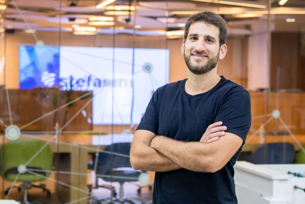 Guilherme Stefanini_Global CMO of the Stefanini Group, pinmagazine