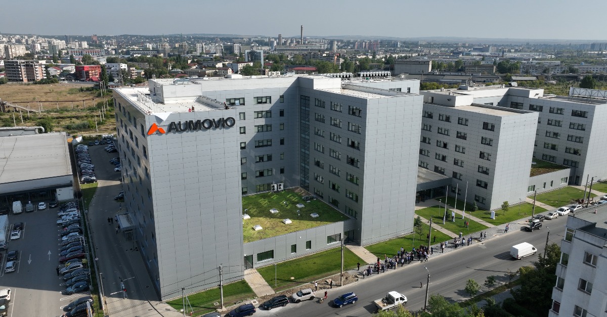 AUMOVIO Iasi-PINMAGAZINE.RO